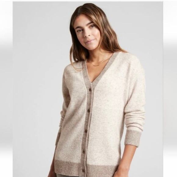 Athleta Westlake Cardigan Gray Wool Sweater women’s size medium - Picture 1 of 9